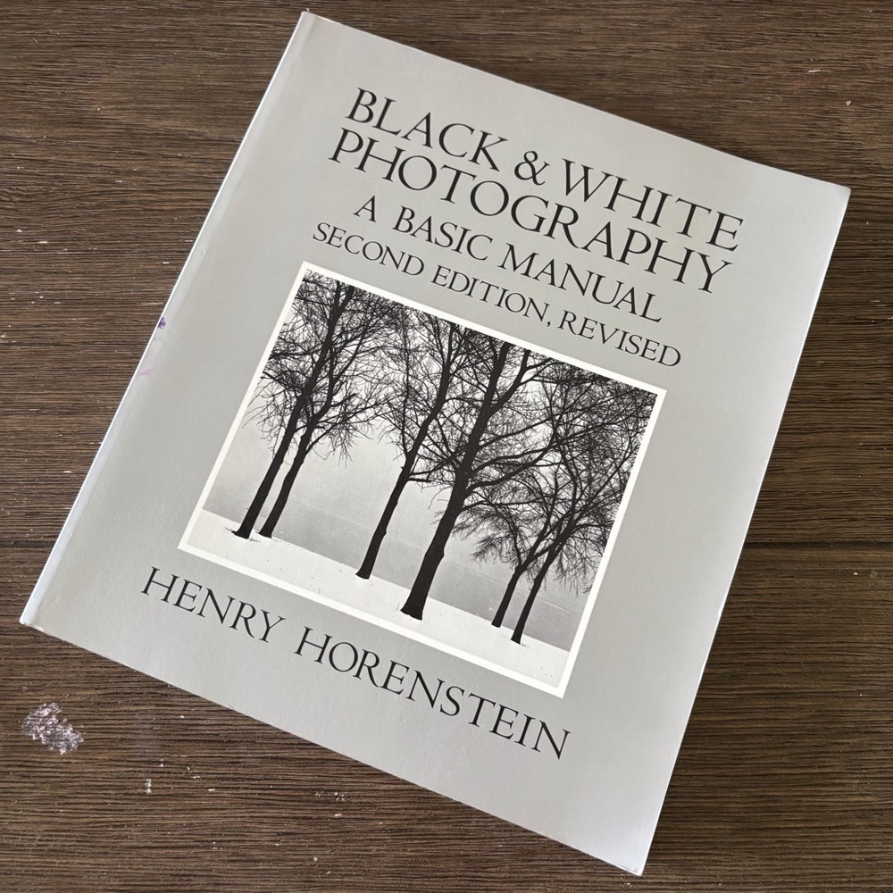 Black & White Photography Manual by Henry Horenstein paperback book